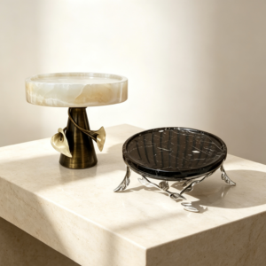 Onyx Pedestal Collection – Calla & Silver Leaf Series